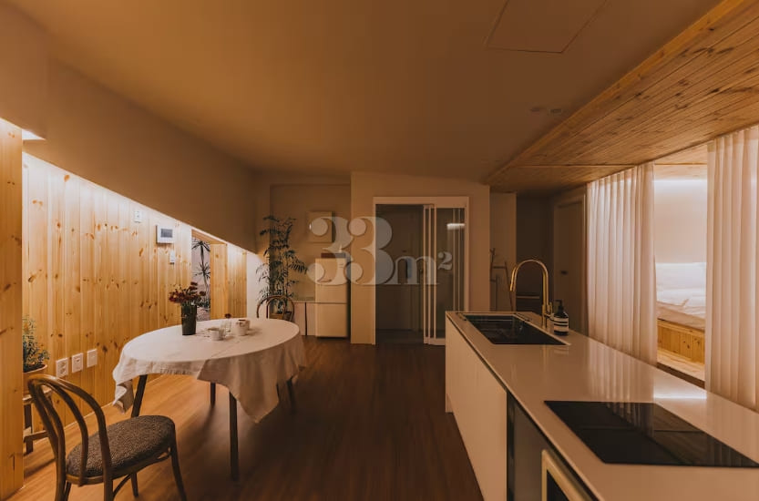 Fully furnished home with a Jacuzzi 9th image