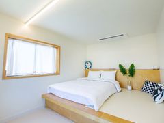 바다옆잔디돌담옛집아래채 7번째 이미지