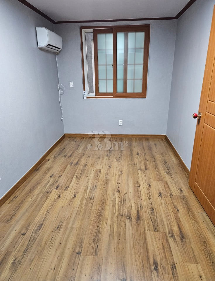 Remodeling a 3rd-floor studio apartment 7th image