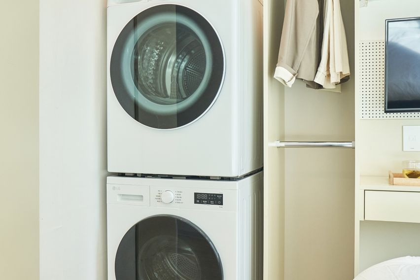 서울대입구역 211호