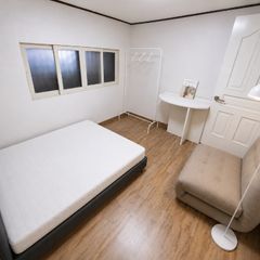 Spacious 2-Room Unit ) Opening Discount Unit Image