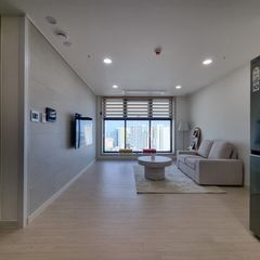 Newly built, fully furnished unit with a view Unit Image