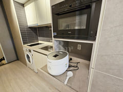 Fully furnished studio apartment in the Gangn 7th image
