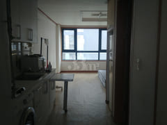 80 meters to Guui Station. 9th image