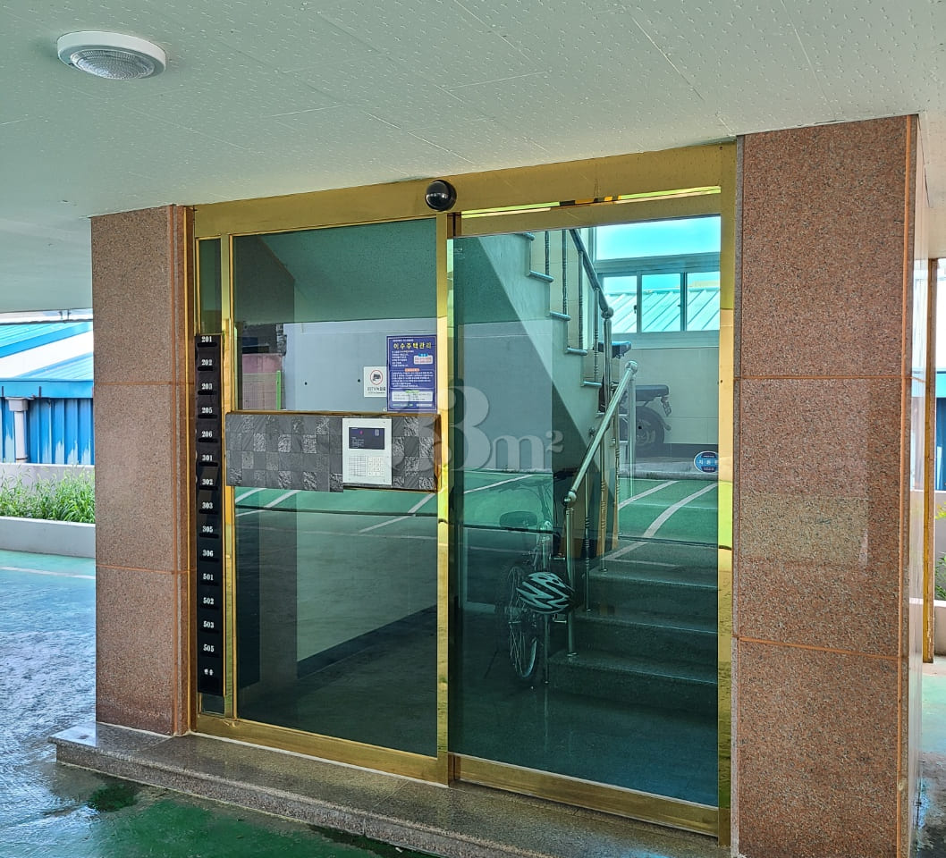Fully furnished two-bedroom apartment in Buks 17th image