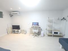 The Hygge PC Room 101 Two-Bed 0th image