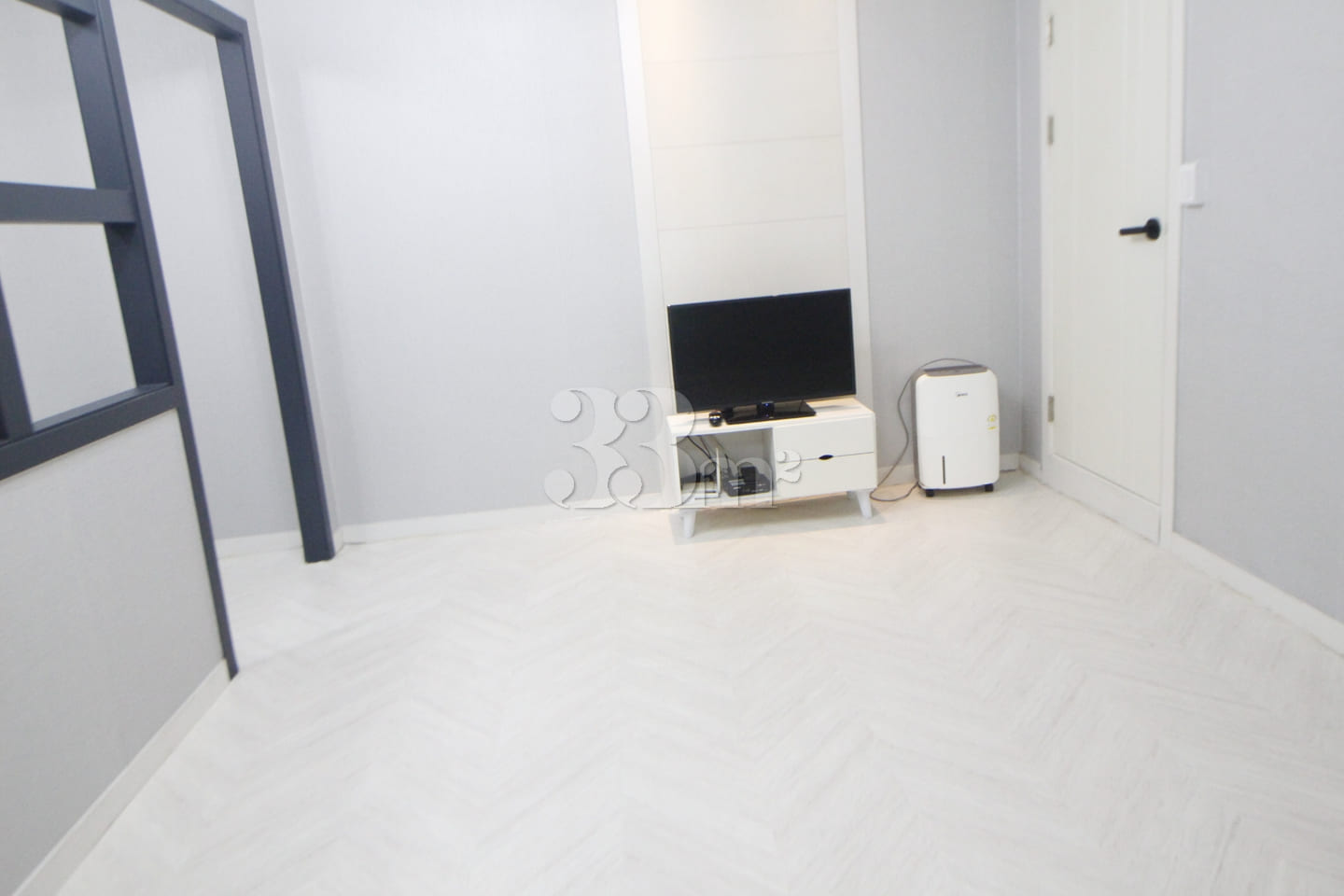 Spacious studio apartment – best value for mo 7th image