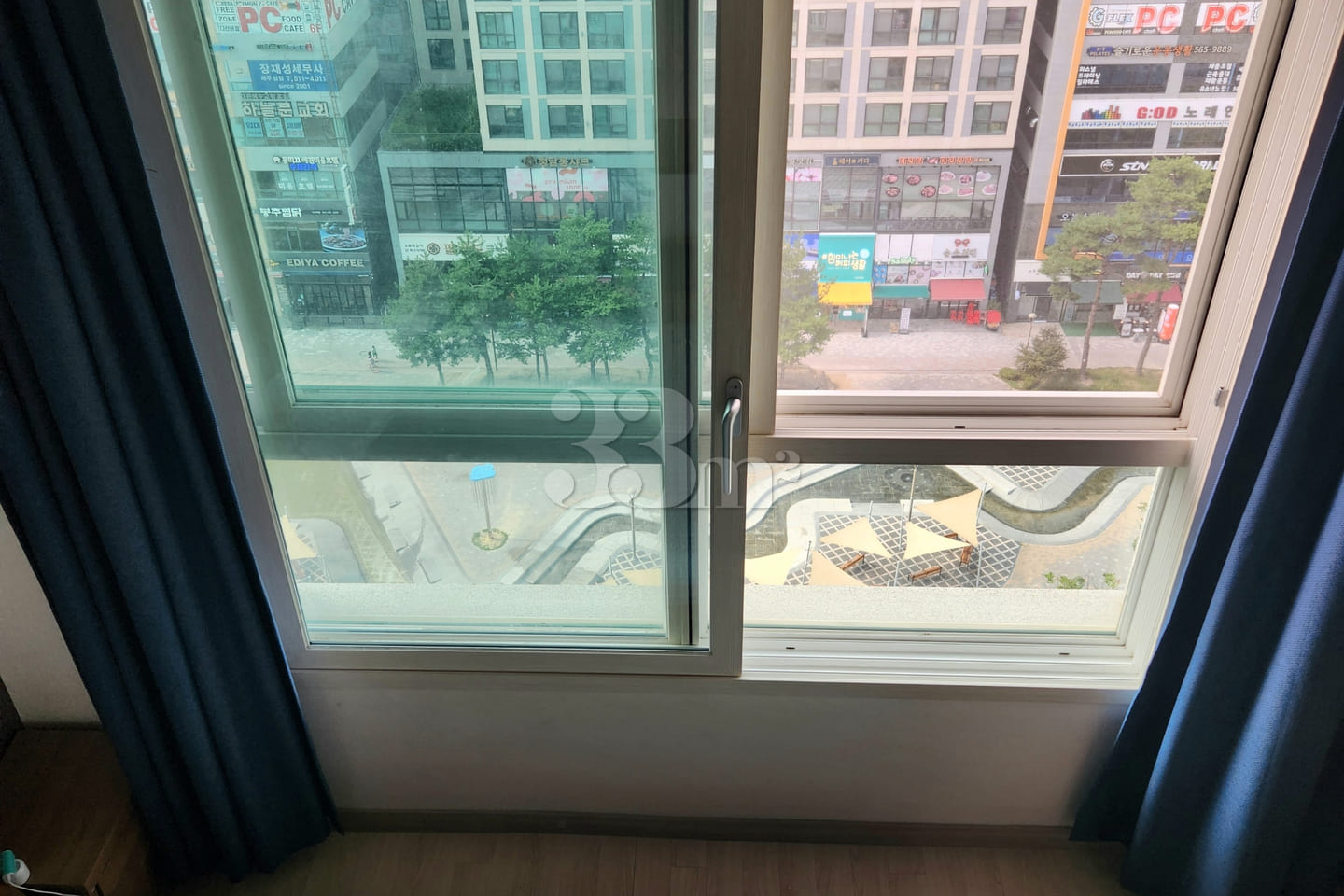 Dasan Station top floor park view, available 15th image