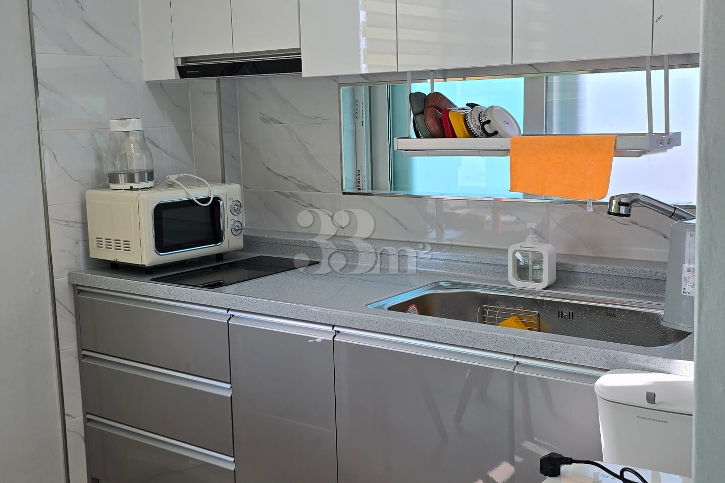 Short-term rental with a sea view in Sacheon, 6th image