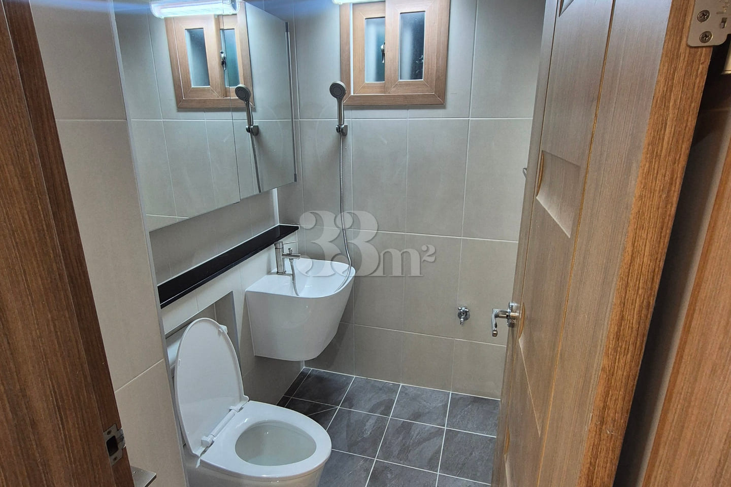 Fully Furnished Studio in Chojeon-dong (Unit  5th image