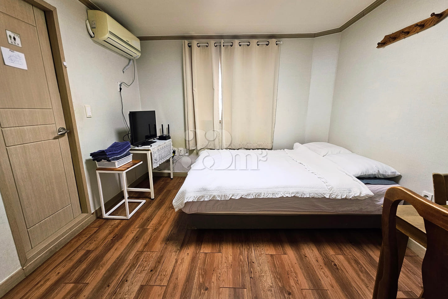 Studio apartment, 15 minutes from Yeungnam Un 0th image
