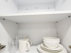 Room 202 9th image