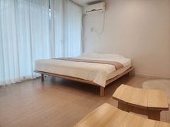 Seongsu-dong Modern House 3th image