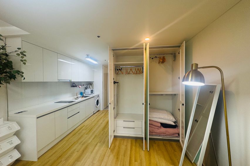 강남역 핫플 도보숙소