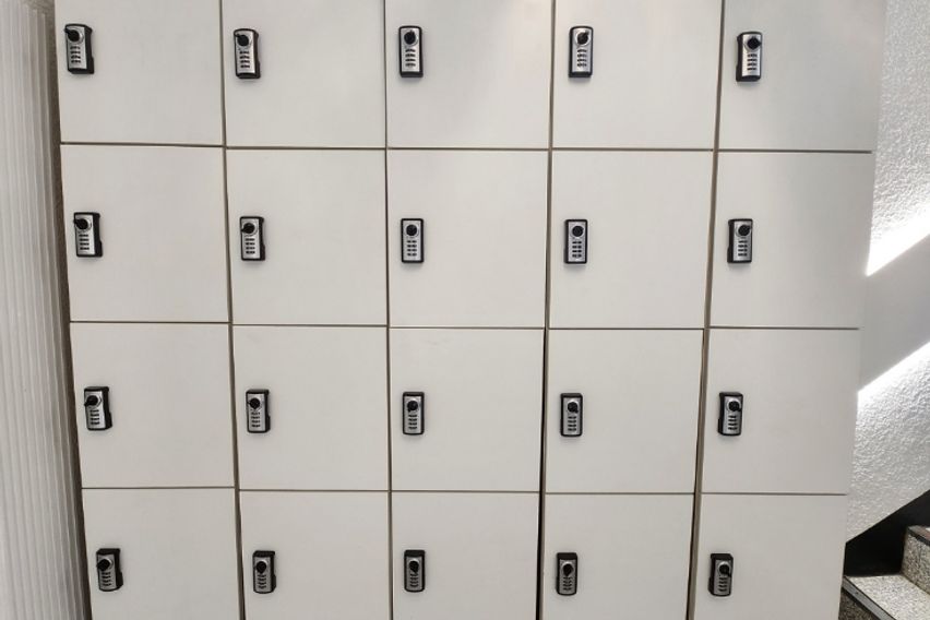 논현역6번출구 강남논현