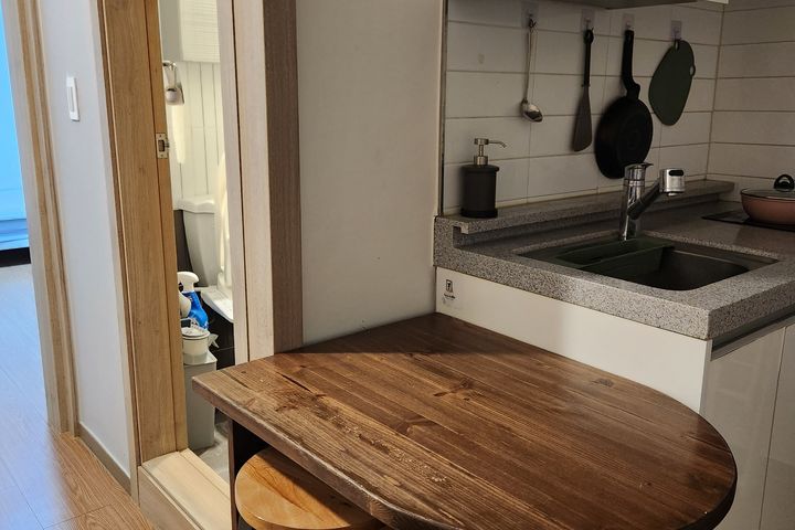 A 1.5-room apartment perfect for a good night 5th image