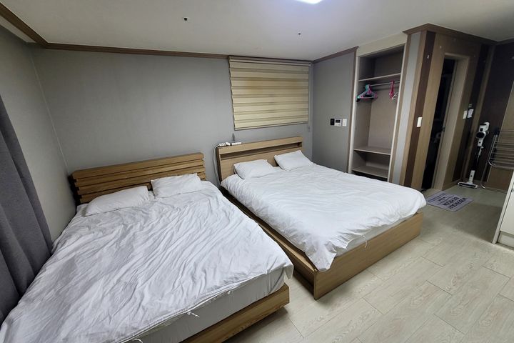 Seohyeon Hostel, Room 701 0th image