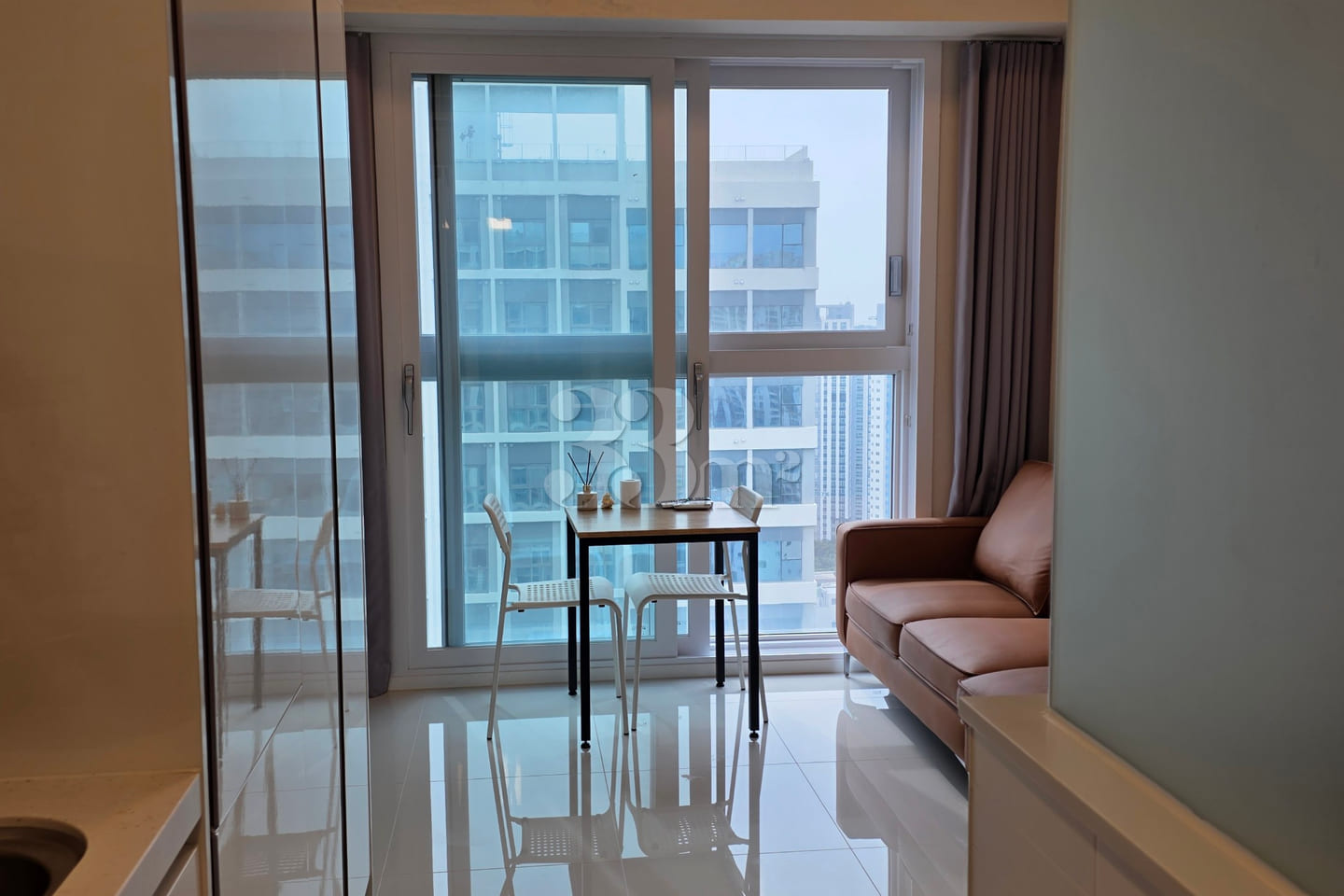 Newly built hotel with high-floor ocean views 2th image