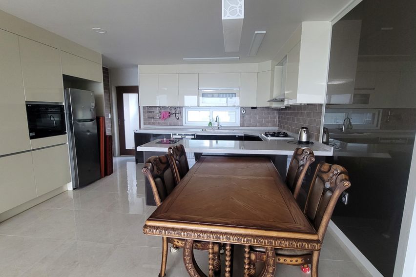 거제 일출뷰힐링하우스