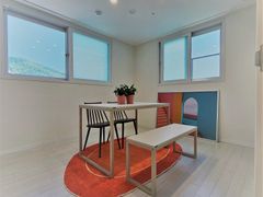 Fully furnished, comfortable home like your o 11th image