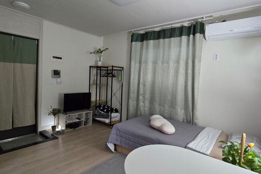 깨끗  조용한 101호