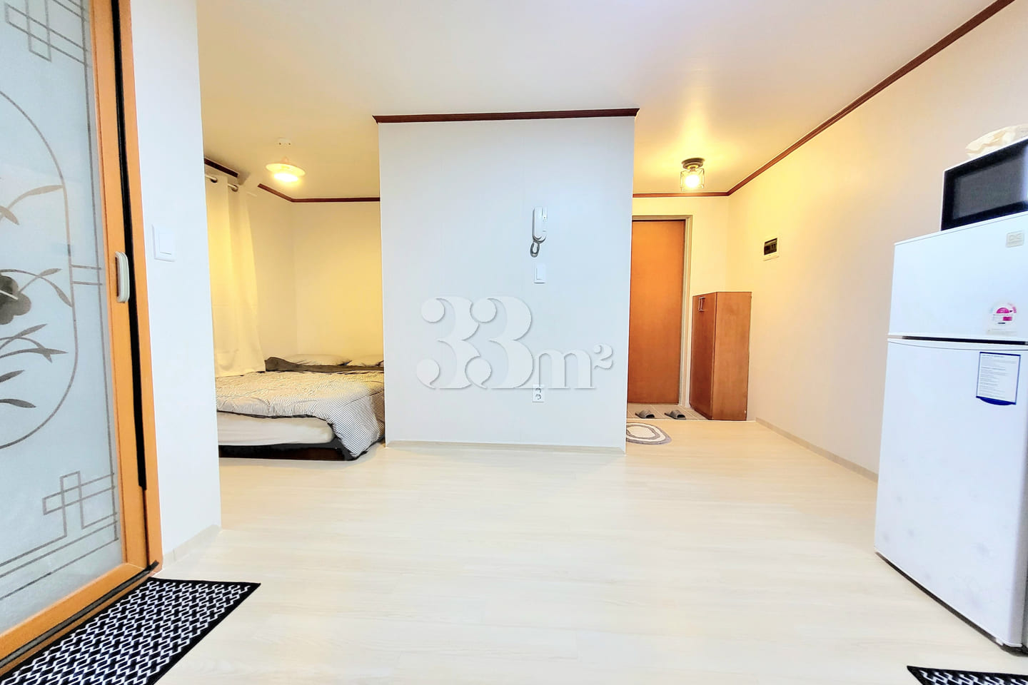 Jukdo-dong Queen-size Fully Furnished Unit 24 7th image