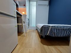 Yeongdeungpo. Room with a drum washing machin 1th image