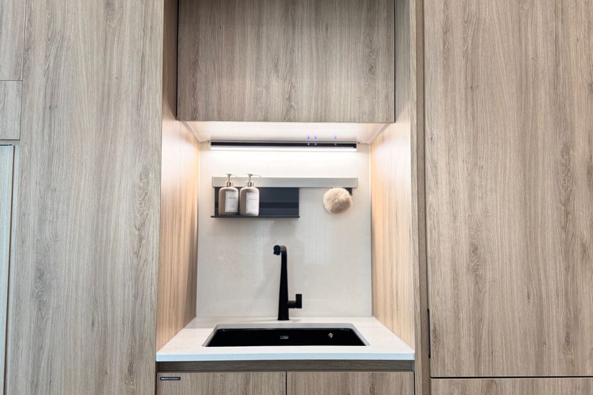 시내 럭셔리 10층 2번째 이미지