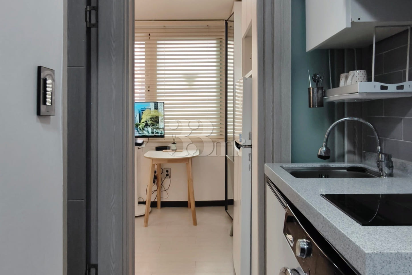 Large studio apartment near Sindae-bang Stati 3th image