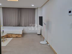 Dunsan-dong Healing House 3th image
