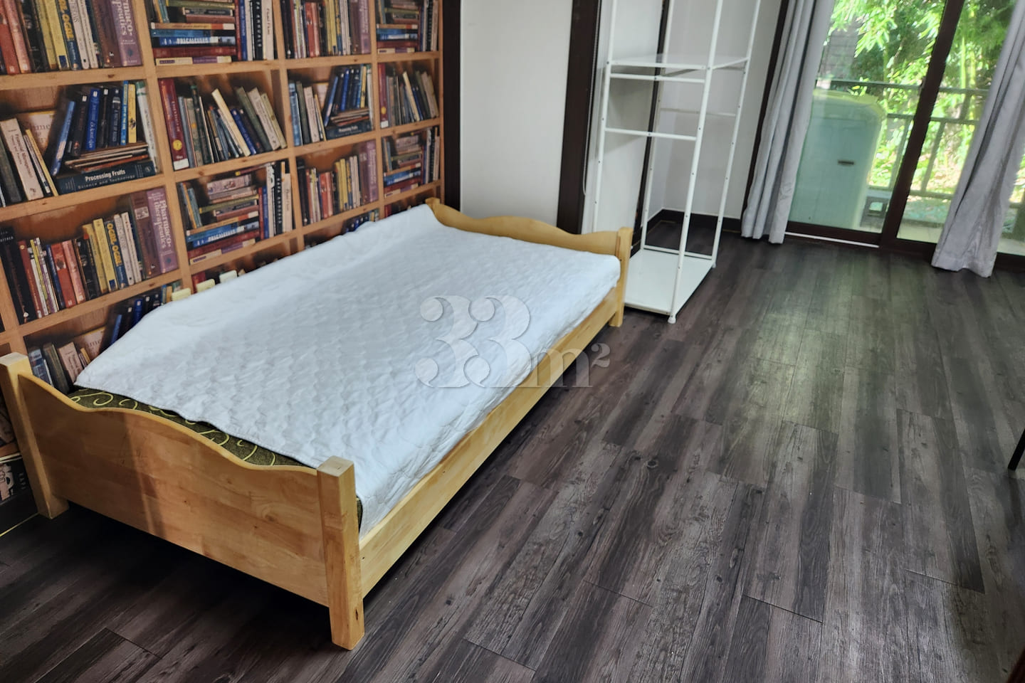 2nd-floor studio apartment with an Aewol sea  4th image