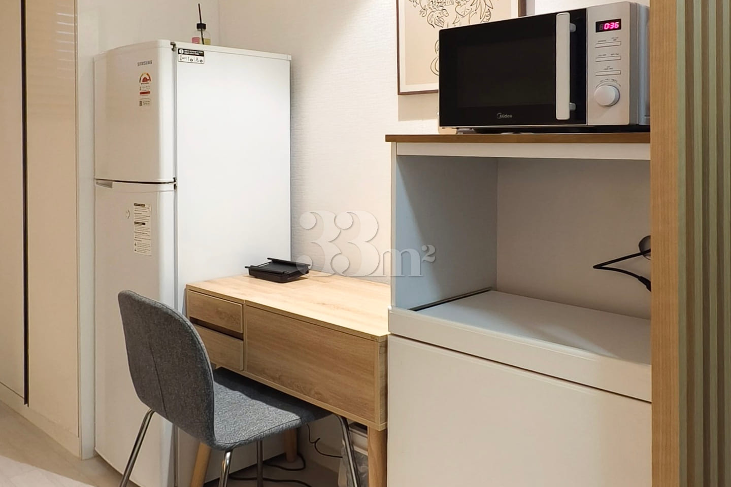 Large studio apartment, 20 minutes from Gangn 7th image