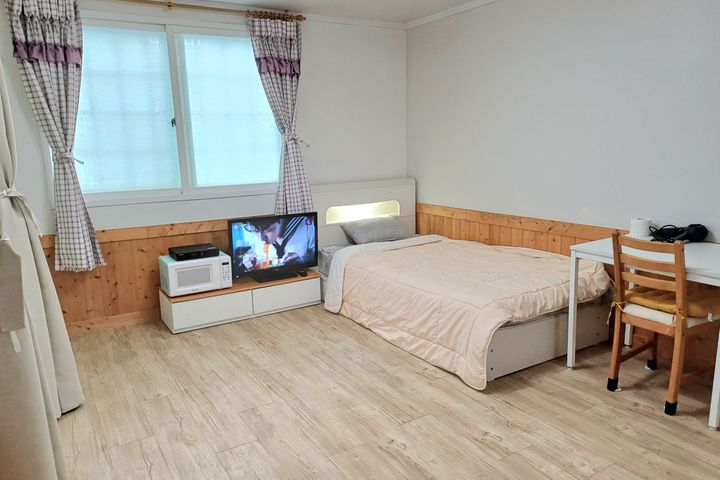 구평동 채광 가득한 방 0번째 이미지