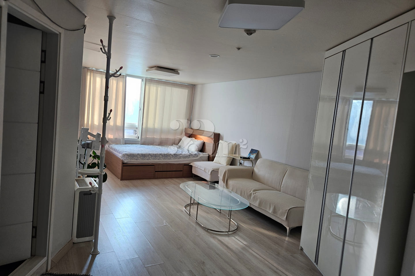 Renovated home 1 minute from Daecheong Statio 0th image
