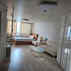 Remodeled house, 1 minute from Daecheong Stat Unit Image
