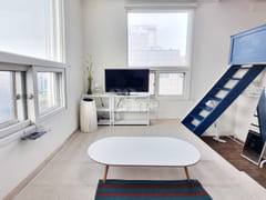 White & pleasant space! 5th image