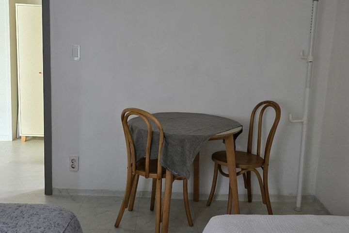 Warm House 14th image