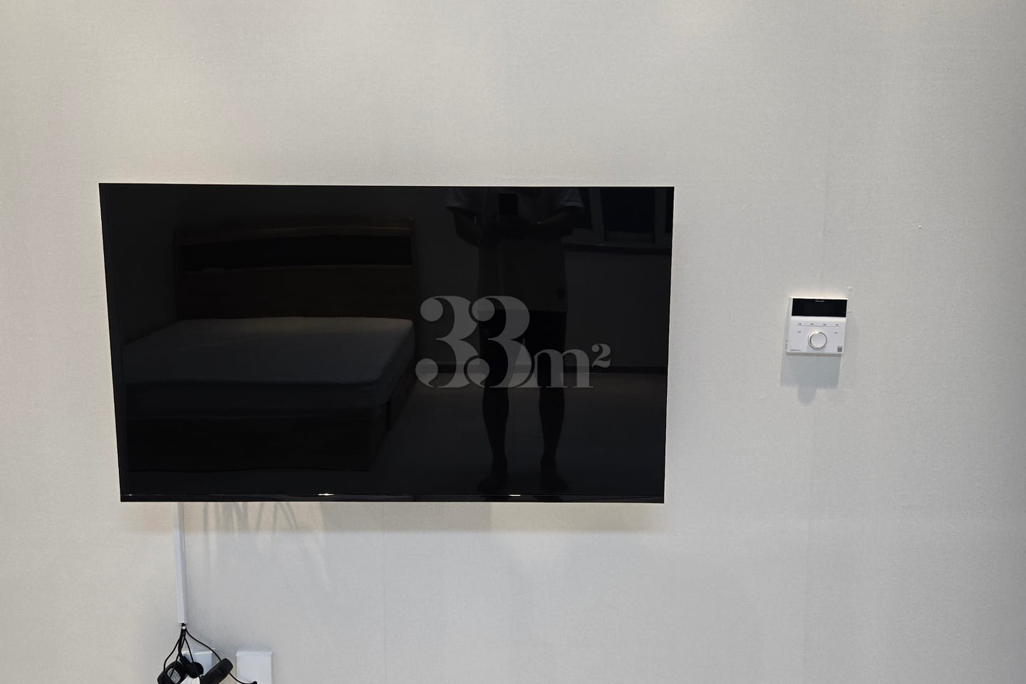 Room 201 5th image