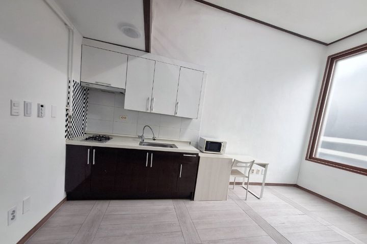 Spacious and pleasant duplex studio 5th image