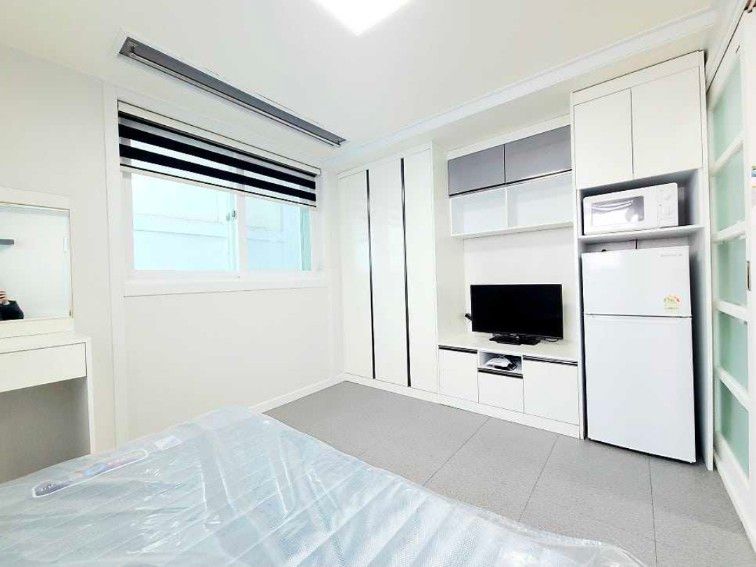 풀옵션 깔끔한 방 5번째 이미지