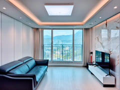 Newly built apartment in Anyang Arts Park 0th image