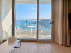 #38 Deluxe Suite #4 people 3th image