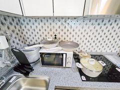 Fully furnished short-term rental 83 3th image