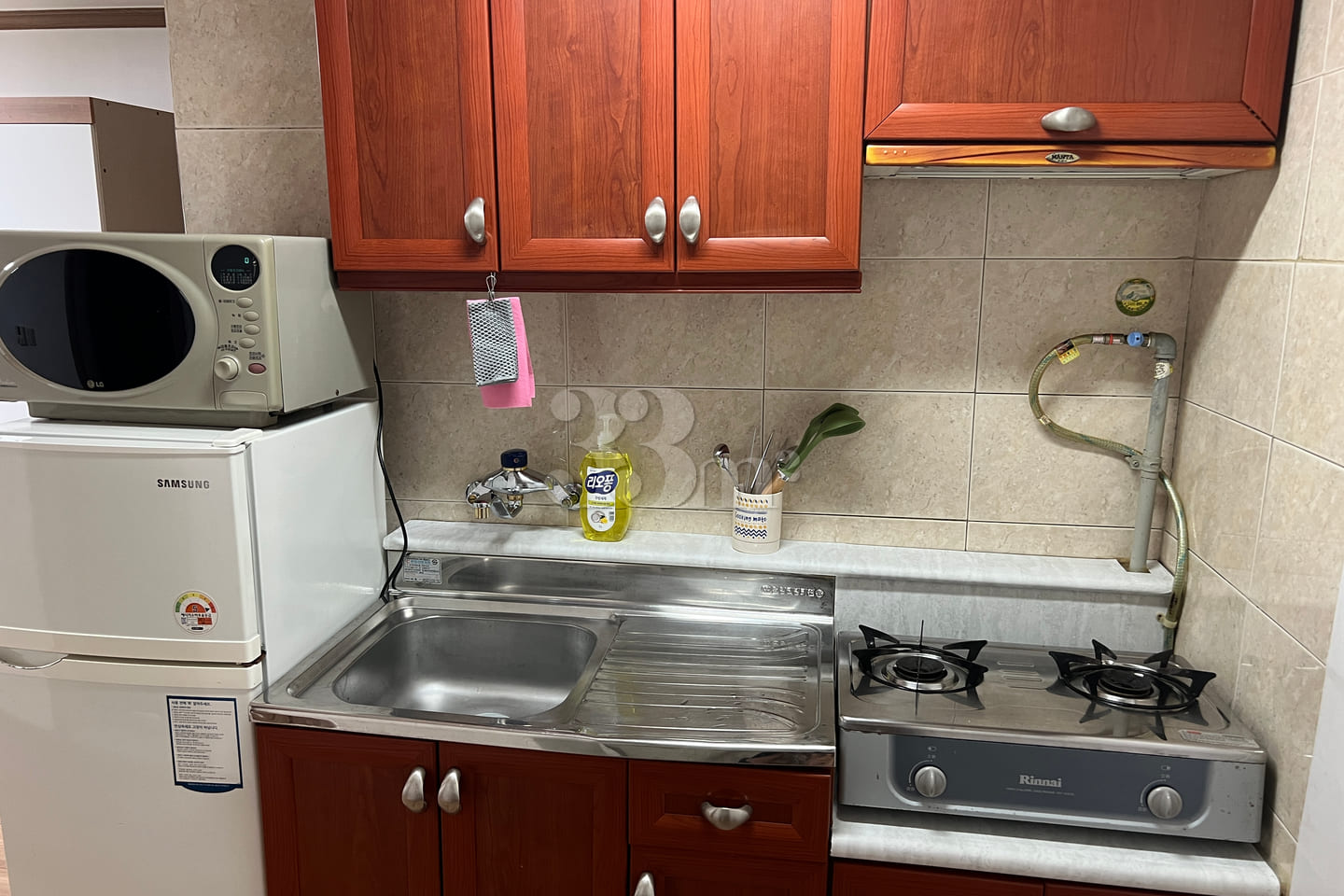 Neat studio apartment near Yuseong Spa Statio 4th image