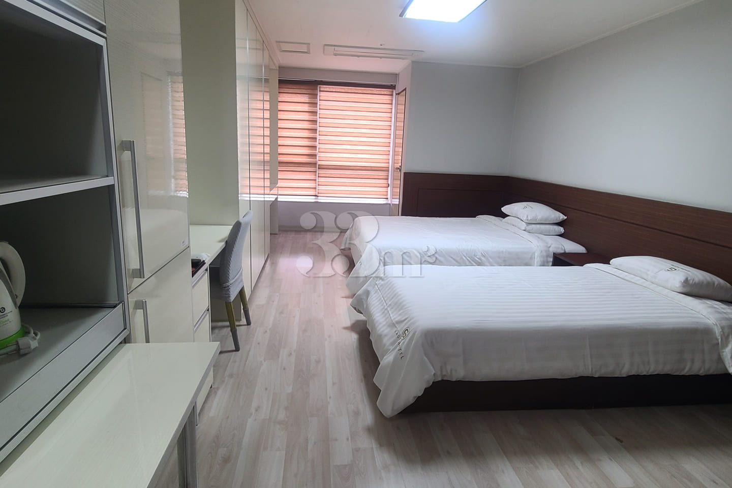 Two-bed officetel, underground parking A 4th image
