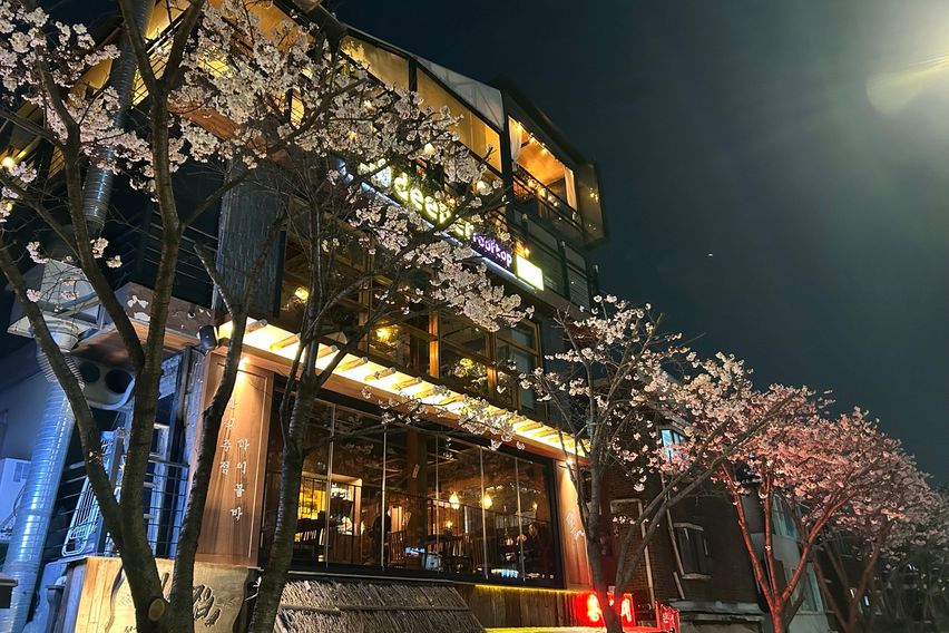 홍대입구역 1분.초역세 14번째 이미지