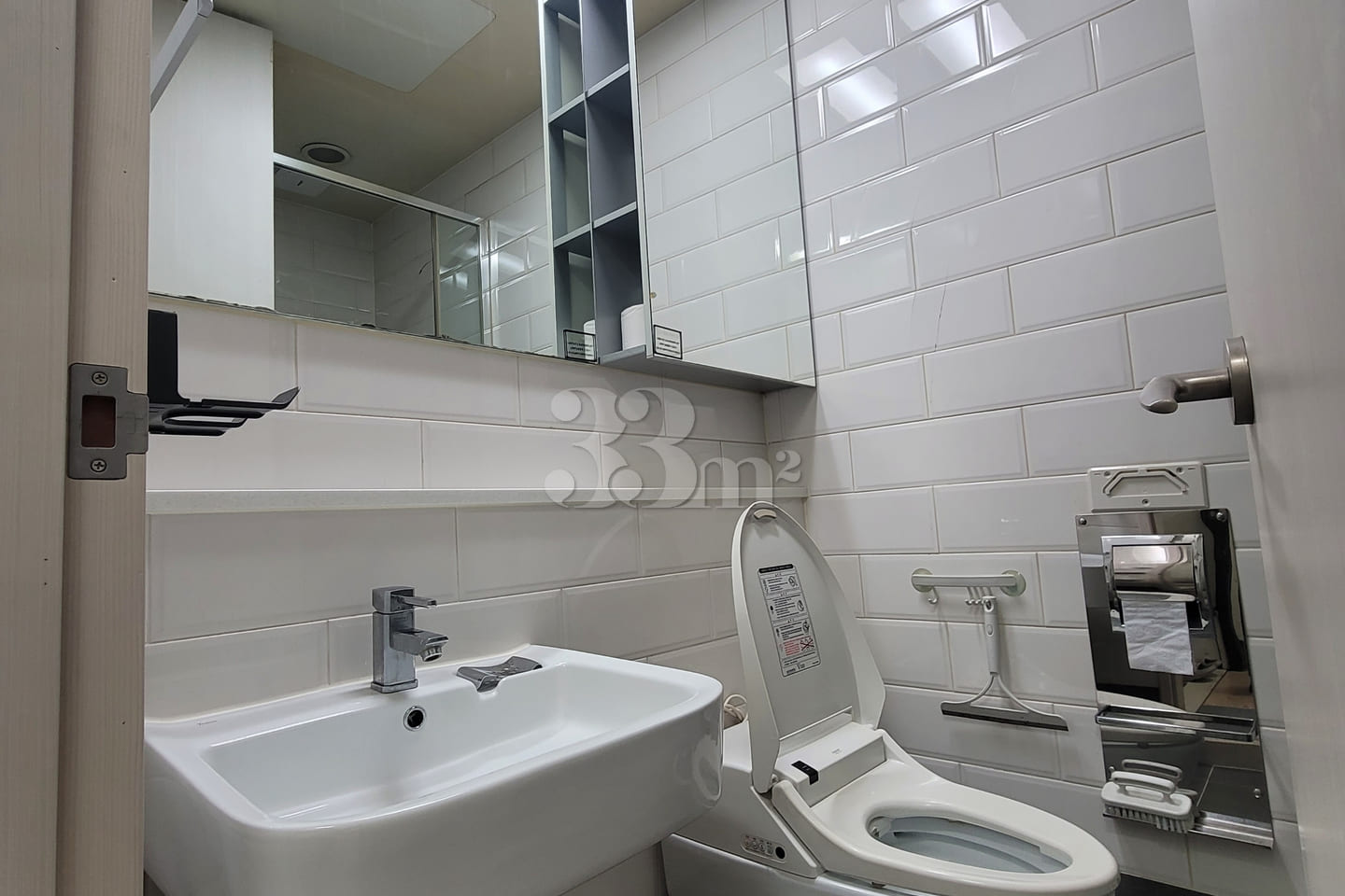 🌷 Neat room, 30 seconds from Gangnam Station 5th image