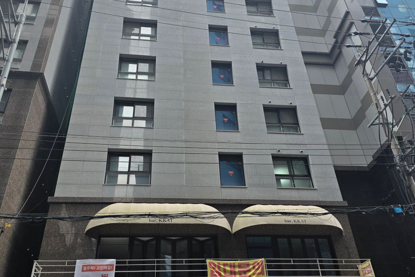 서울대입구역 도보 1분