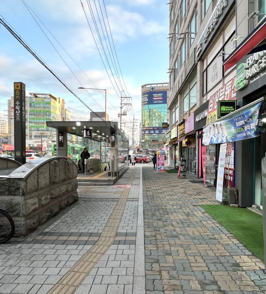 1 minute from Suraksan Station 🏔️ Nature & C 15th image