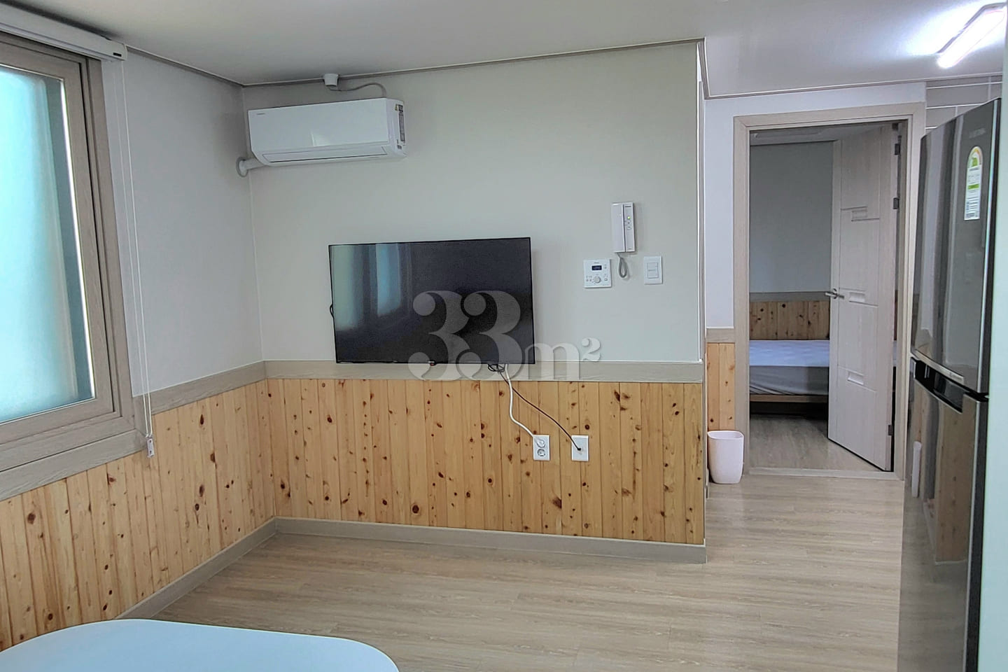 Newly Built Downtown Two-Room Unit A 2th image